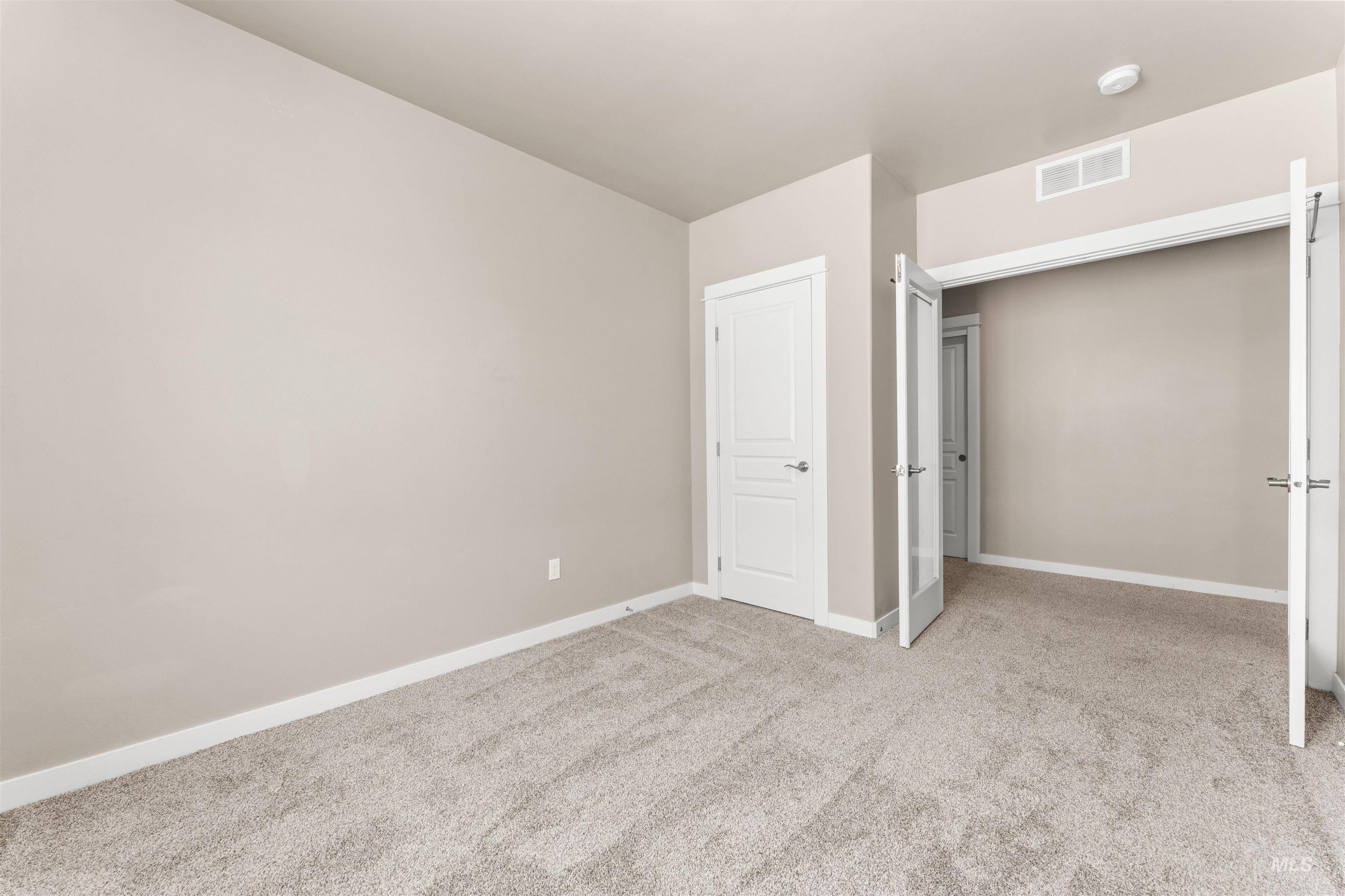 12457 W Awbrey St Property Photo 16