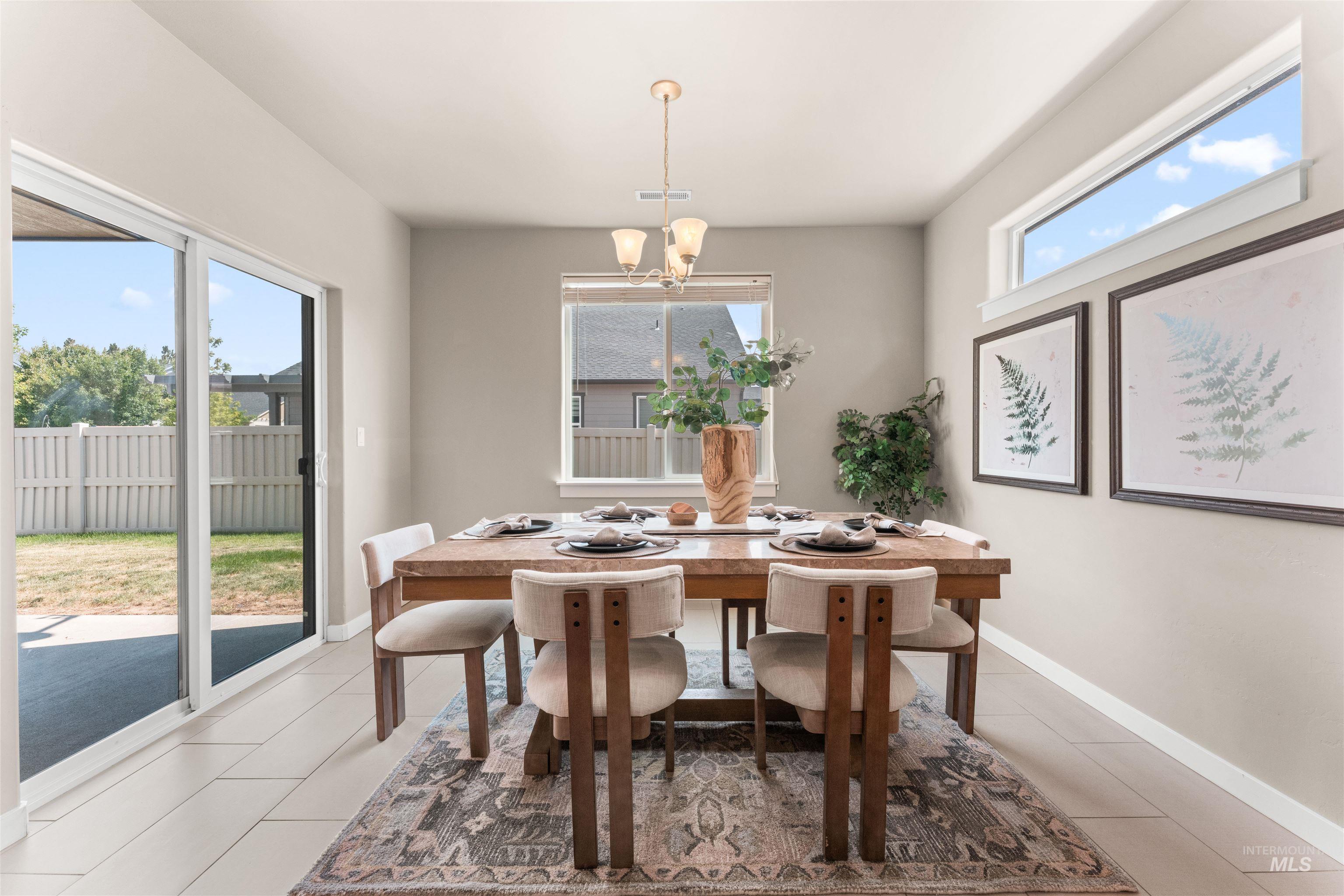 12457 W Awbrey St Property Photo 20