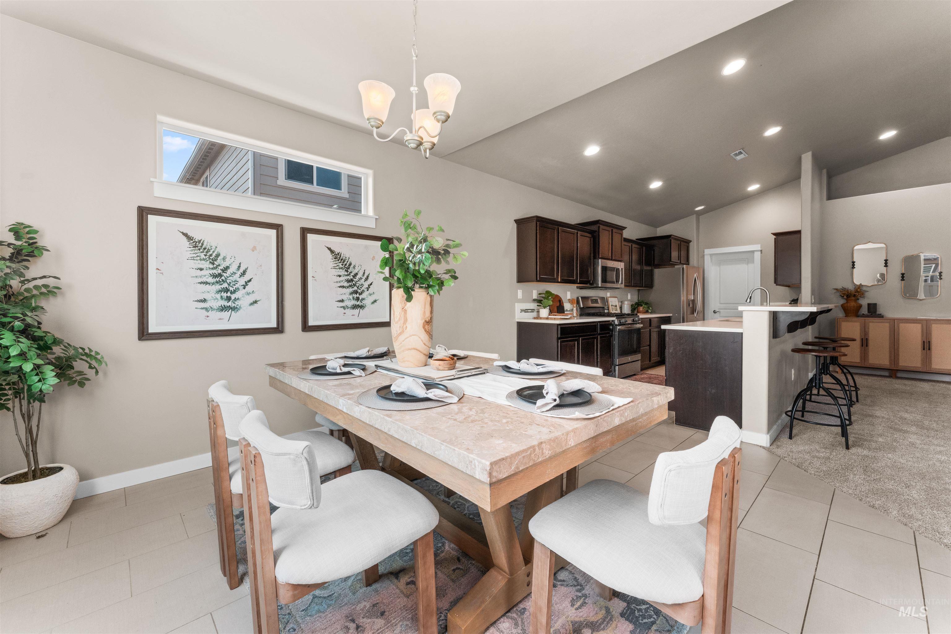 12457 W Awbrey St Property Photo 21