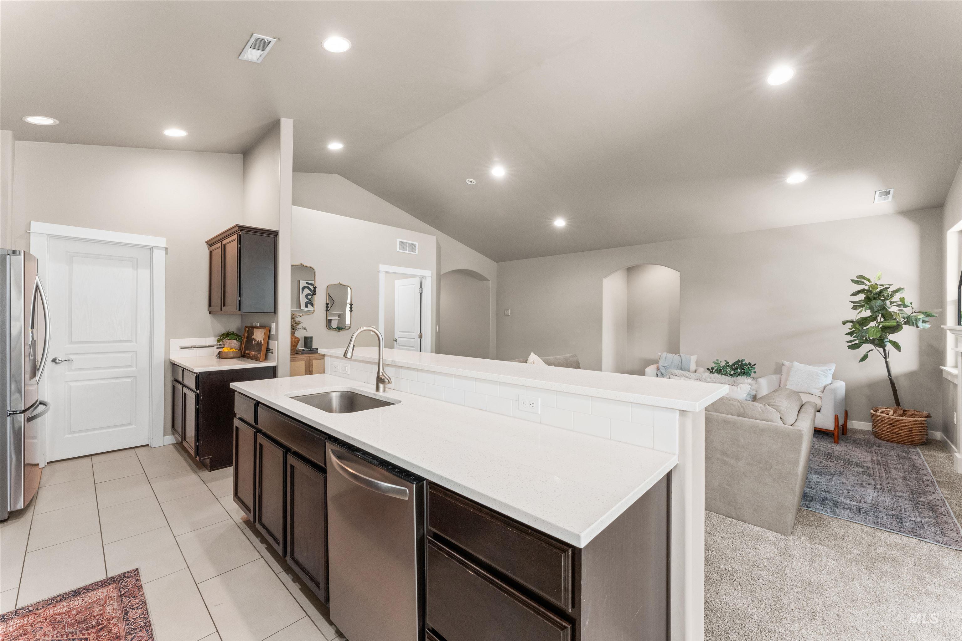 12457 W Awbrey St Property Photo 22