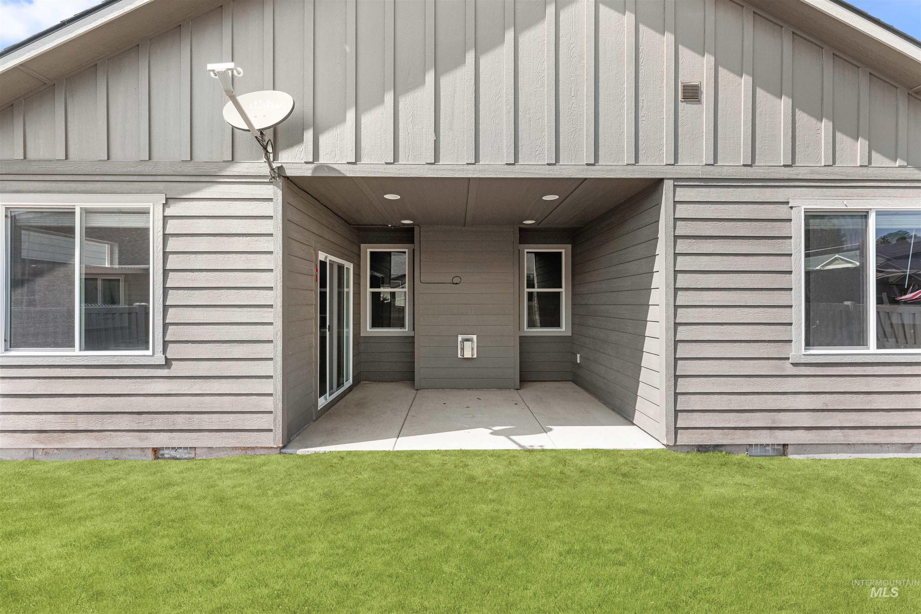 12457 W Awbrey St Property Photo 32