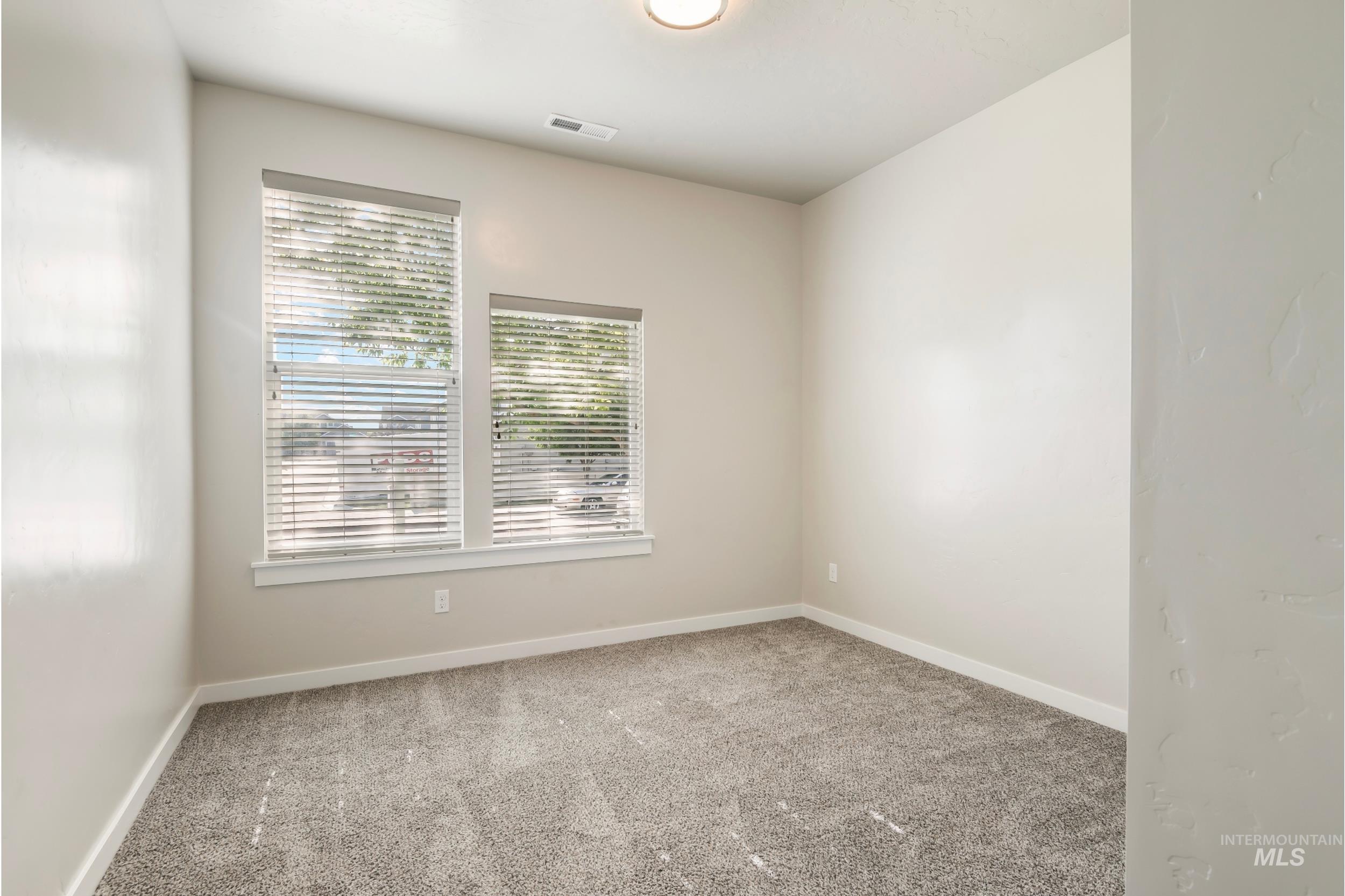 6135 N Morpheus Ave Property Photo 24