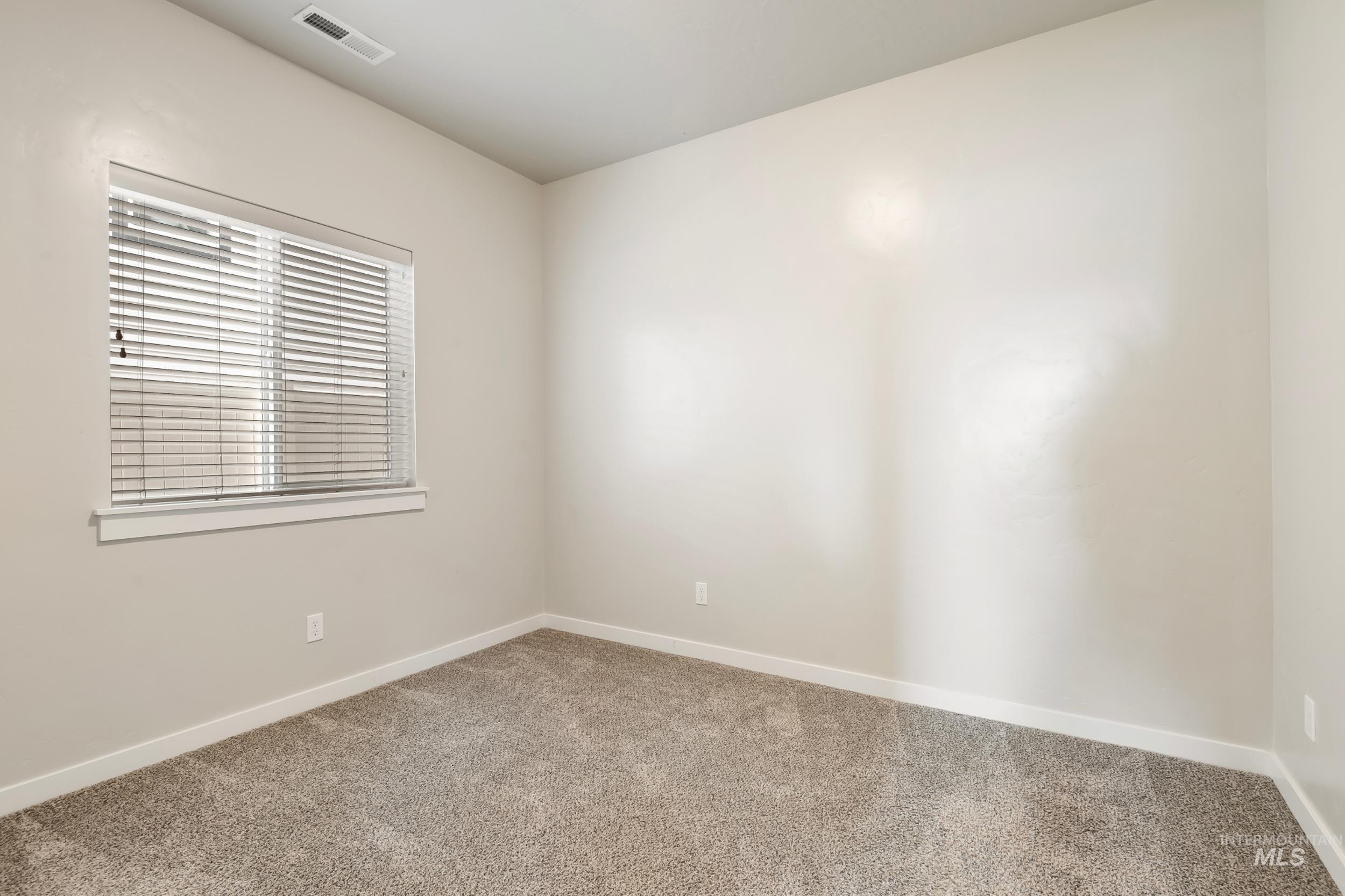 6135 N Morpheus Ave Property Photo 25