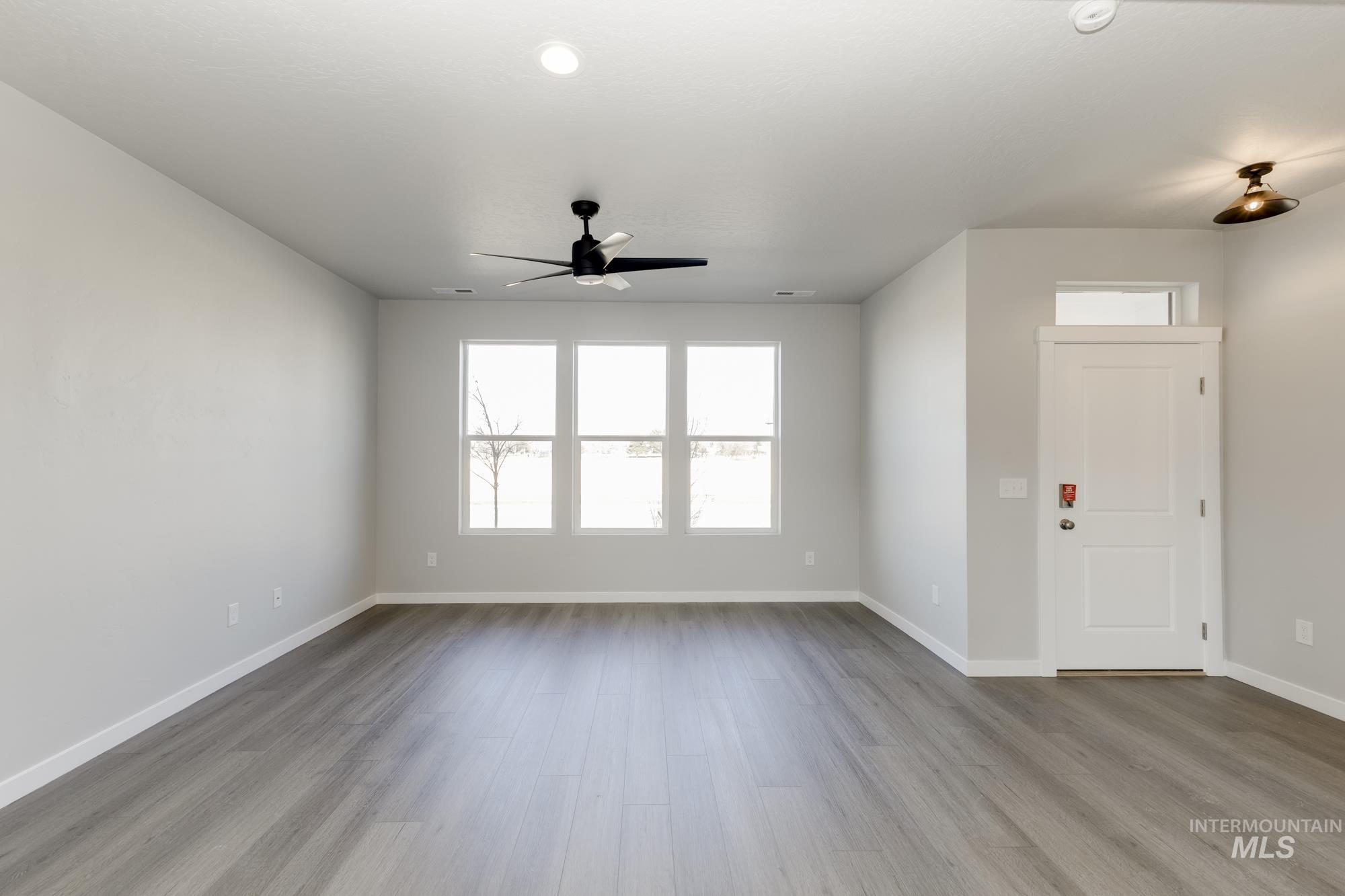 3628 W Meadowpine St Property Photo 2