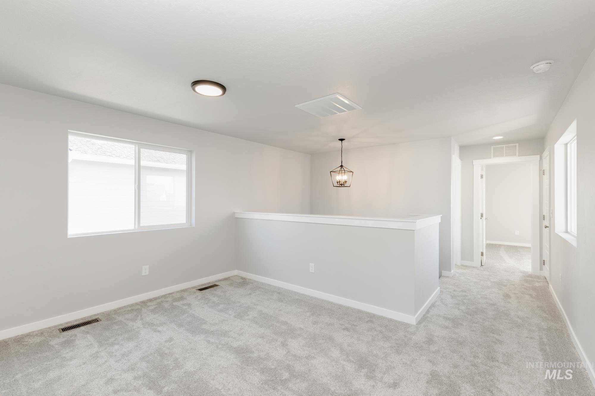3628 W Meadowpine St Property Photo 9