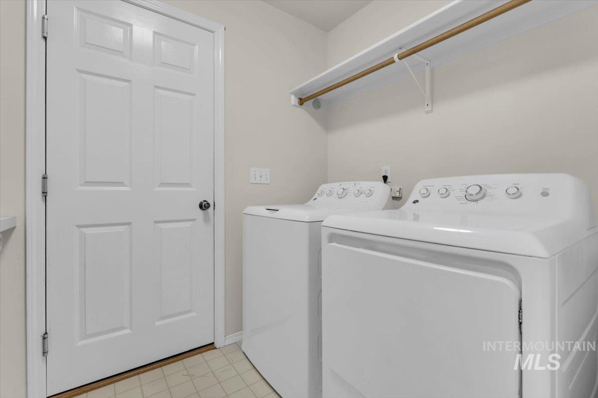 555 W Mulberry Loop Property Photo 17