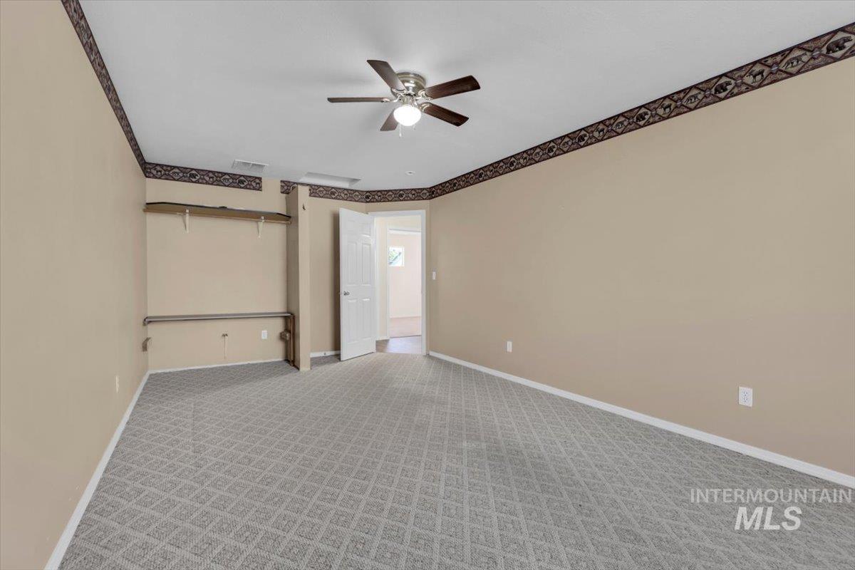 555 W Mulberry Loop Property Photo 24