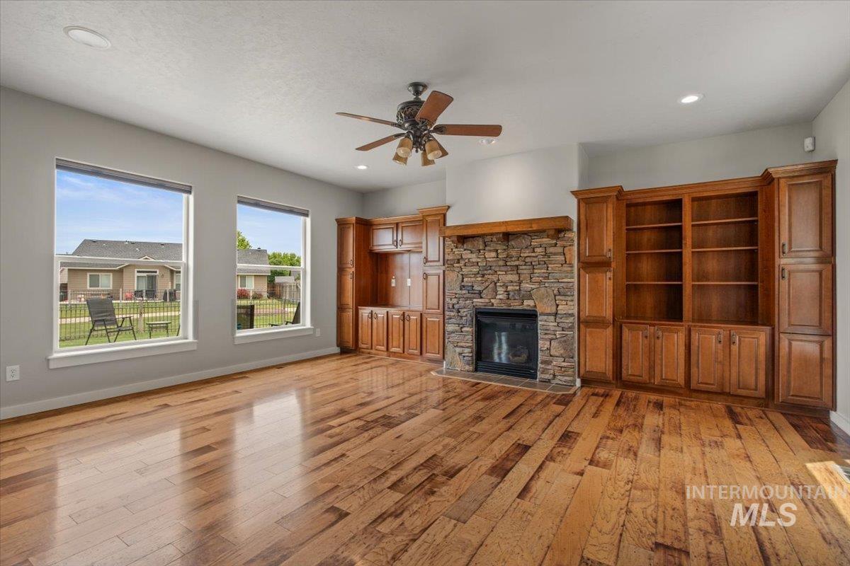 348 E Ironstone Ct Property Photo 6