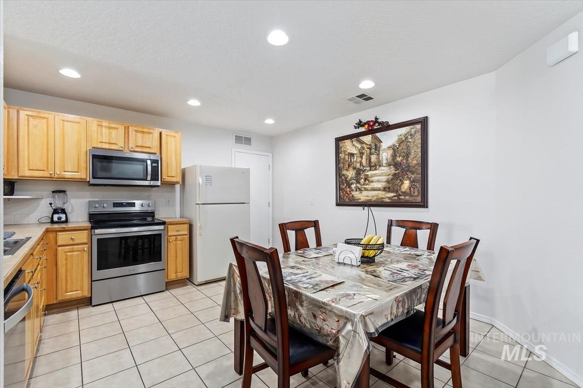16545 Madera Way Property Photo 19