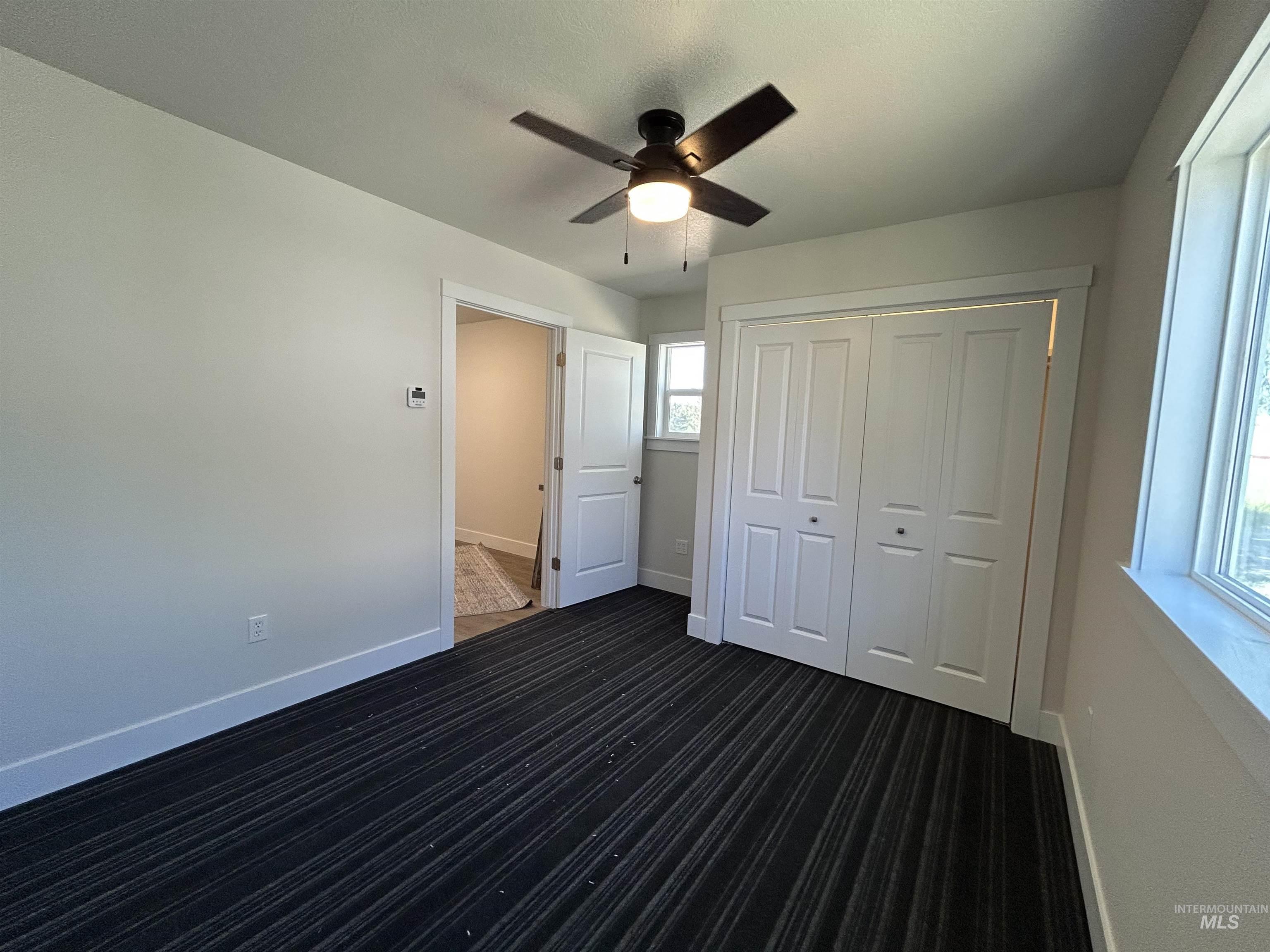 308 S Custer Property Photo 9
