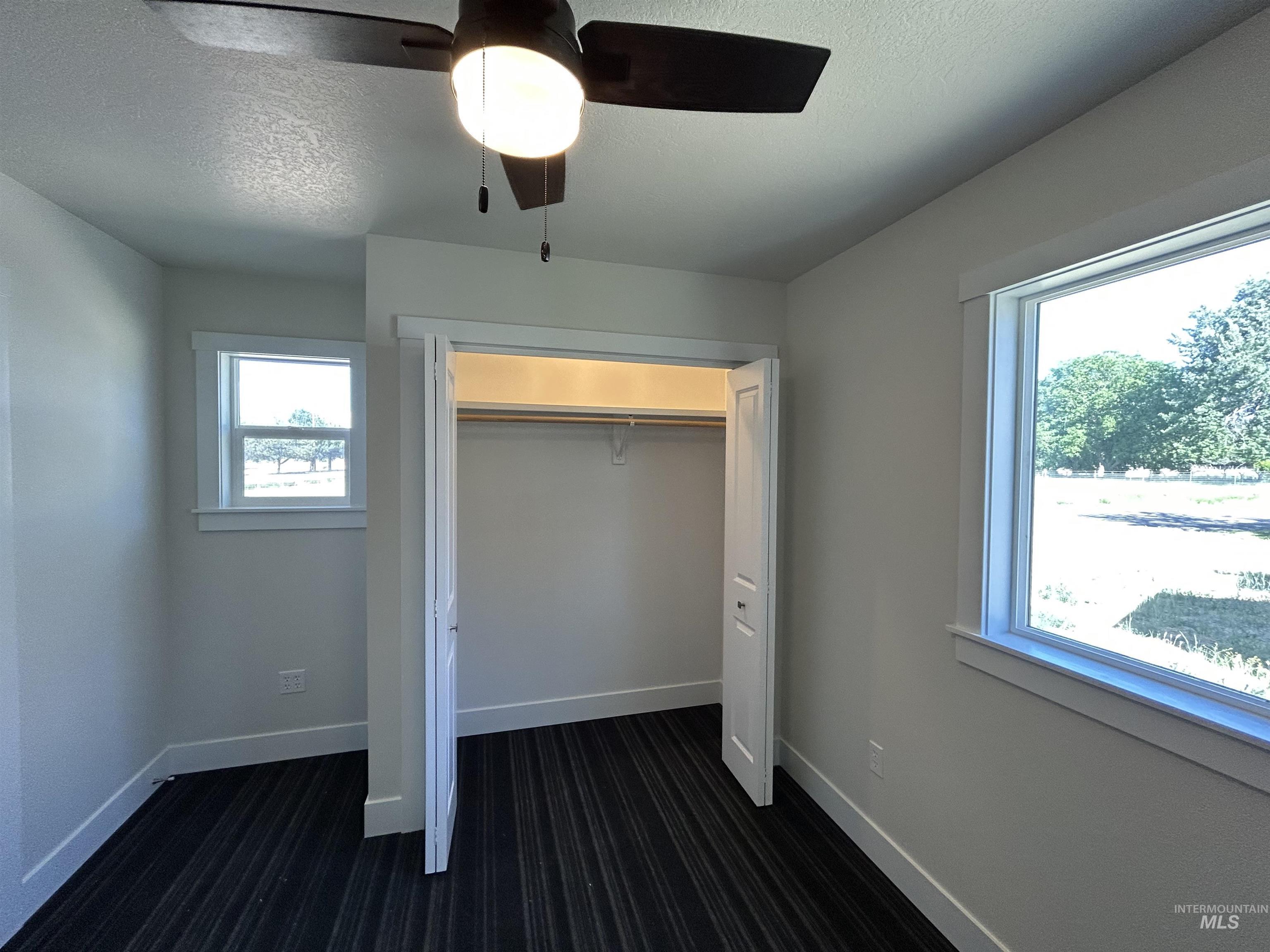 308 S Custer Property Photo 11