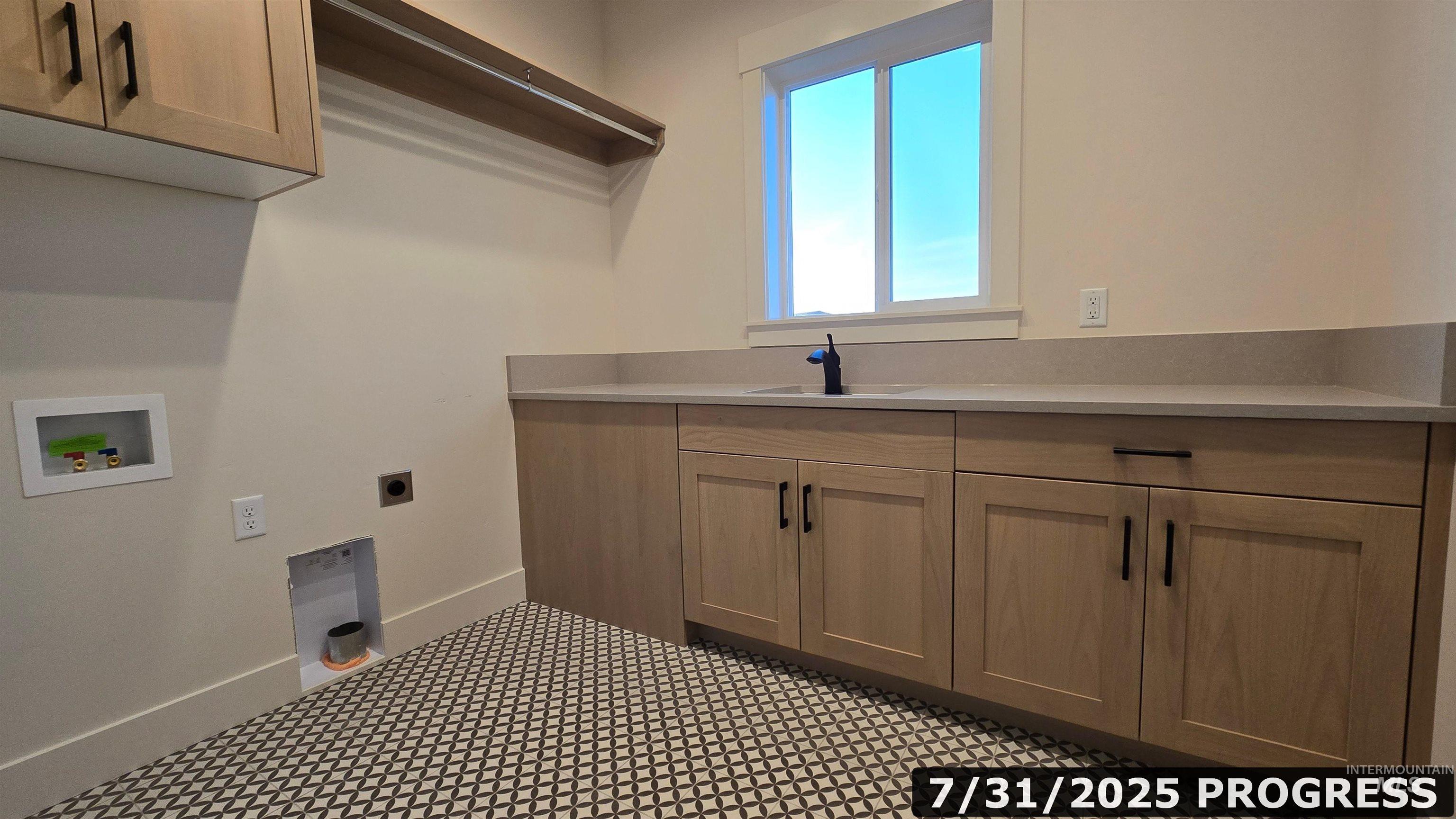 523 E Jarvis Ct. Property Photo 46