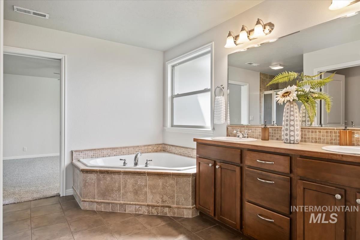 5315 N Red Hills Pl Property Photo 23