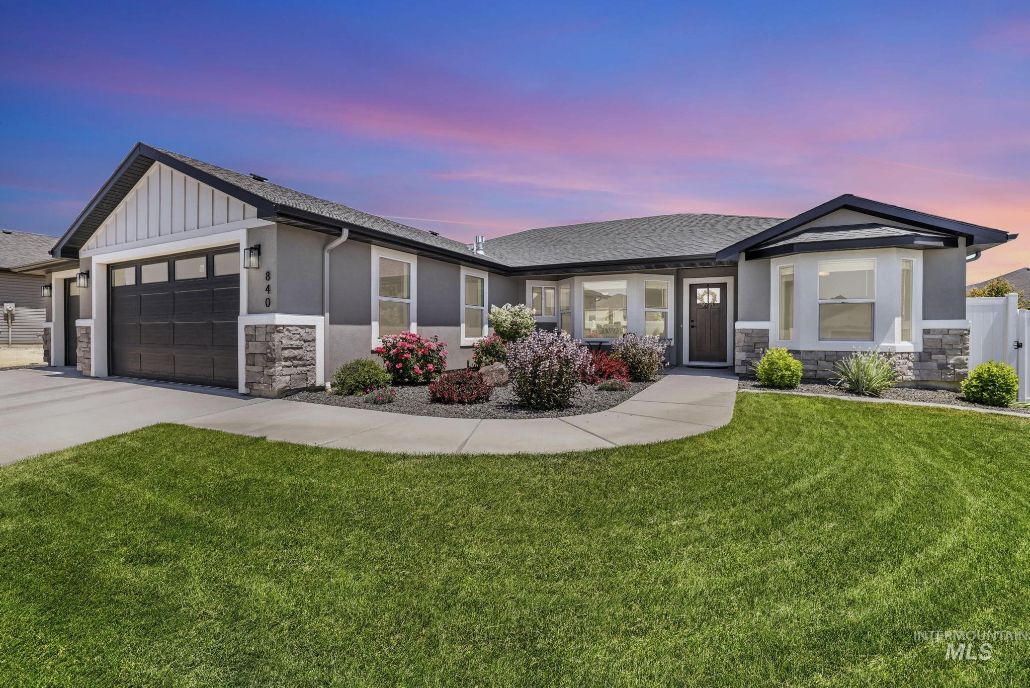 840 Skyridge Way Property Photo 1