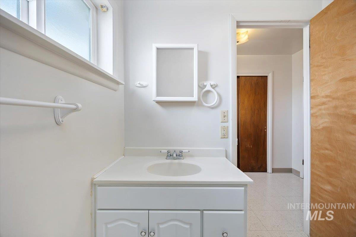 1341 N Fillmore Property Photo 22