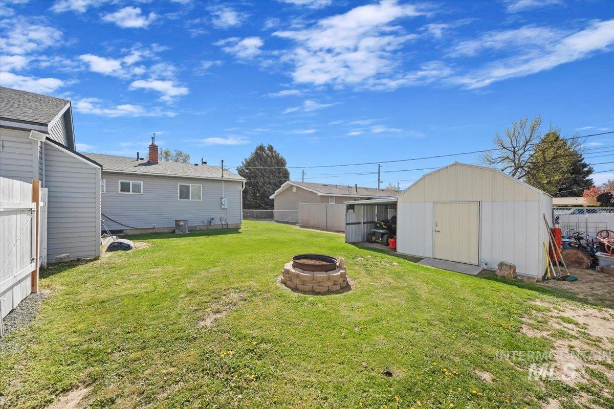 1341 N Fillmore Property Photo 38