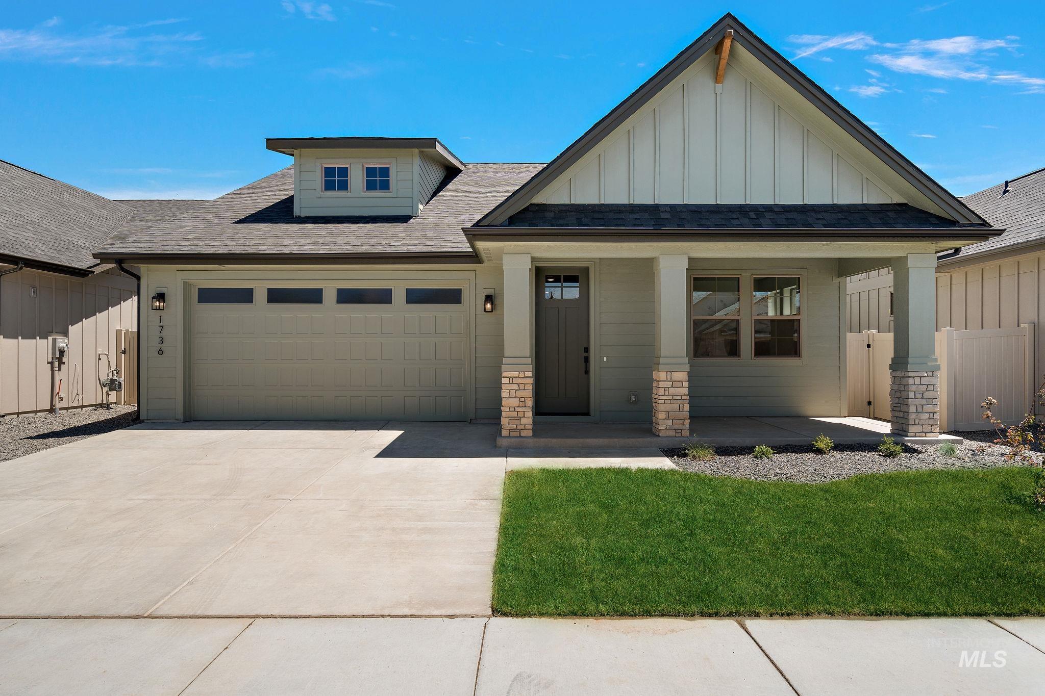 1736 N Black Elm Ln Property Photo 1