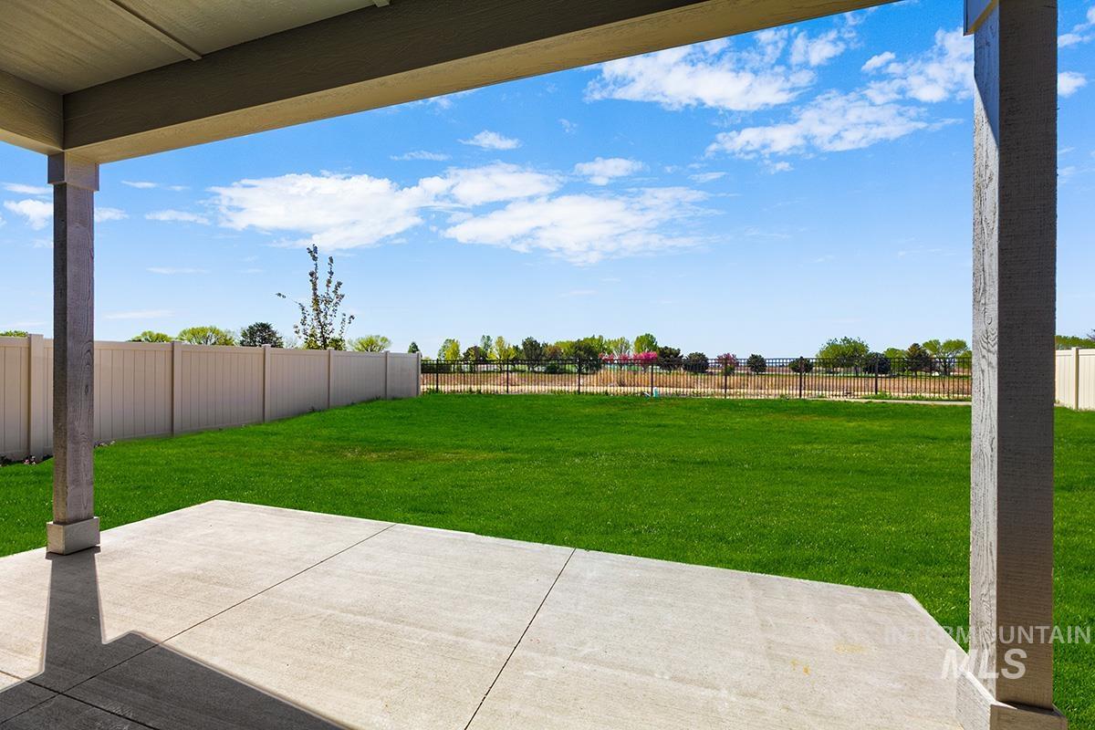 3389 E Englehart Dr. Property Photo 28