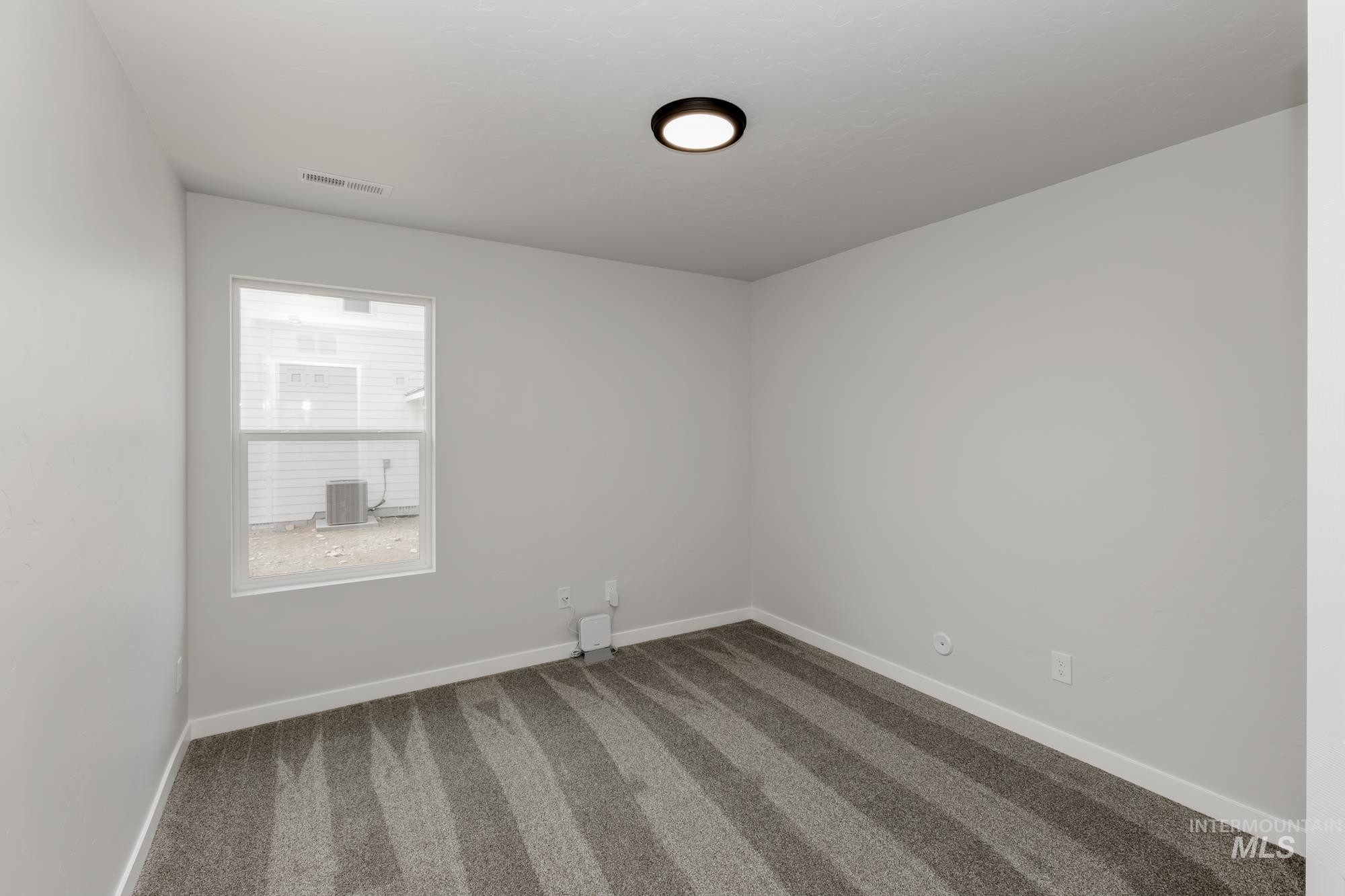 2080 Strike Eagle St Property Photo 12
