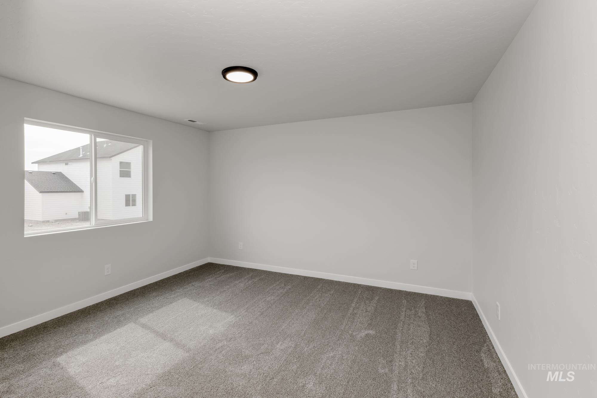 2080 Strike Eagle St Property Photo 15
