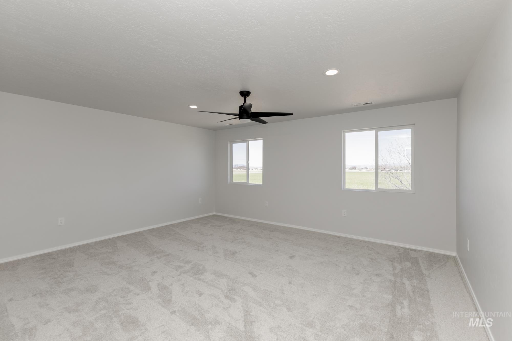 2050 Strike Eagle St Property Photo 21