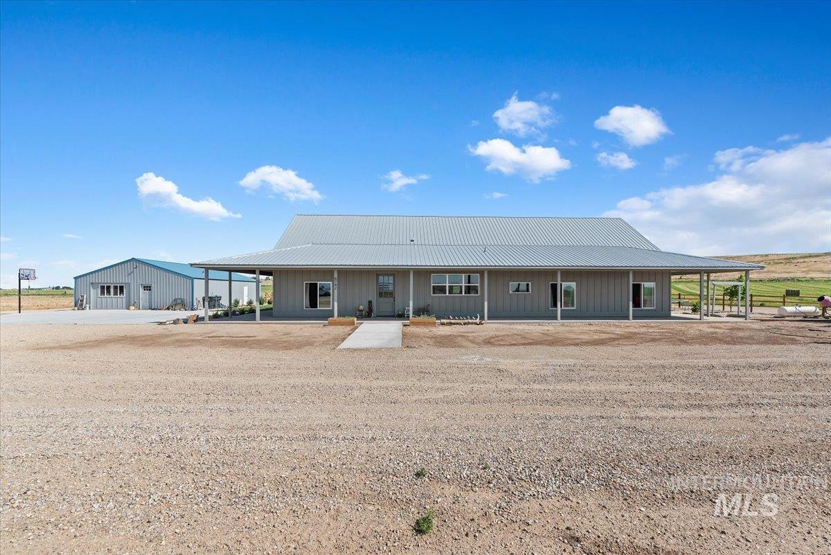6742 Melmont Rd Property Photo 1