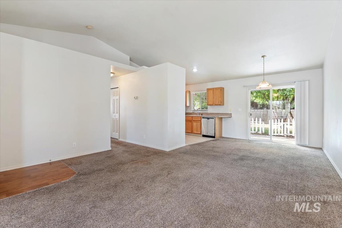10795 W Susan St Property Photo 5