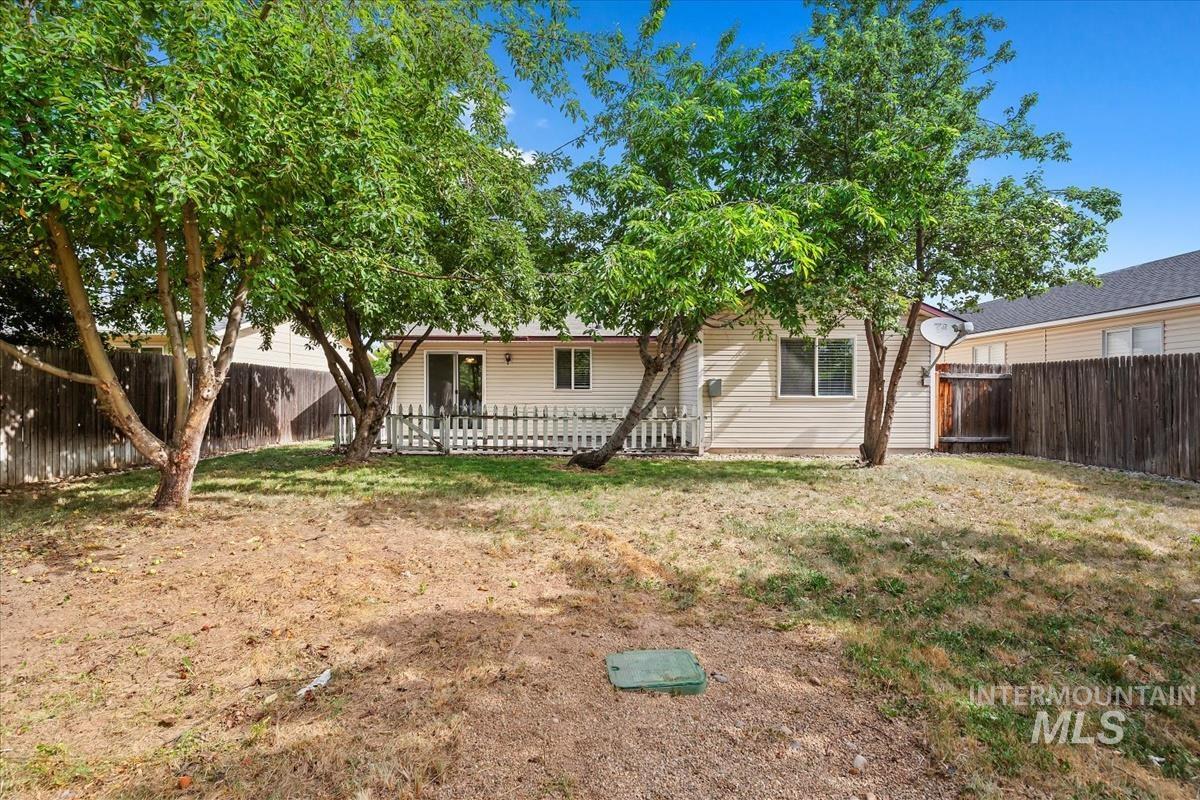 10795 W Susan St Property Photo 22