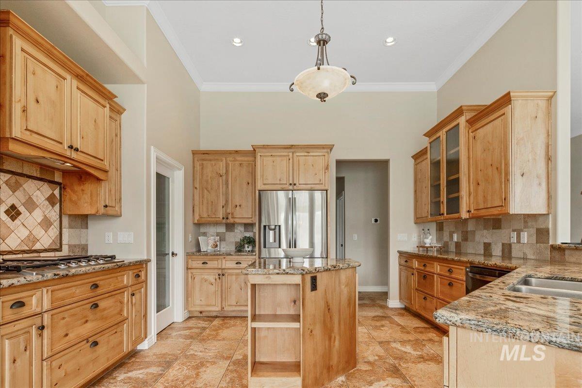 26 Hill Creek Road Property Photo 12