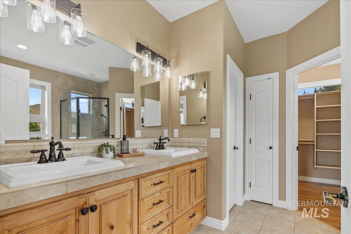26 Hill Creek Road Property Photo 22