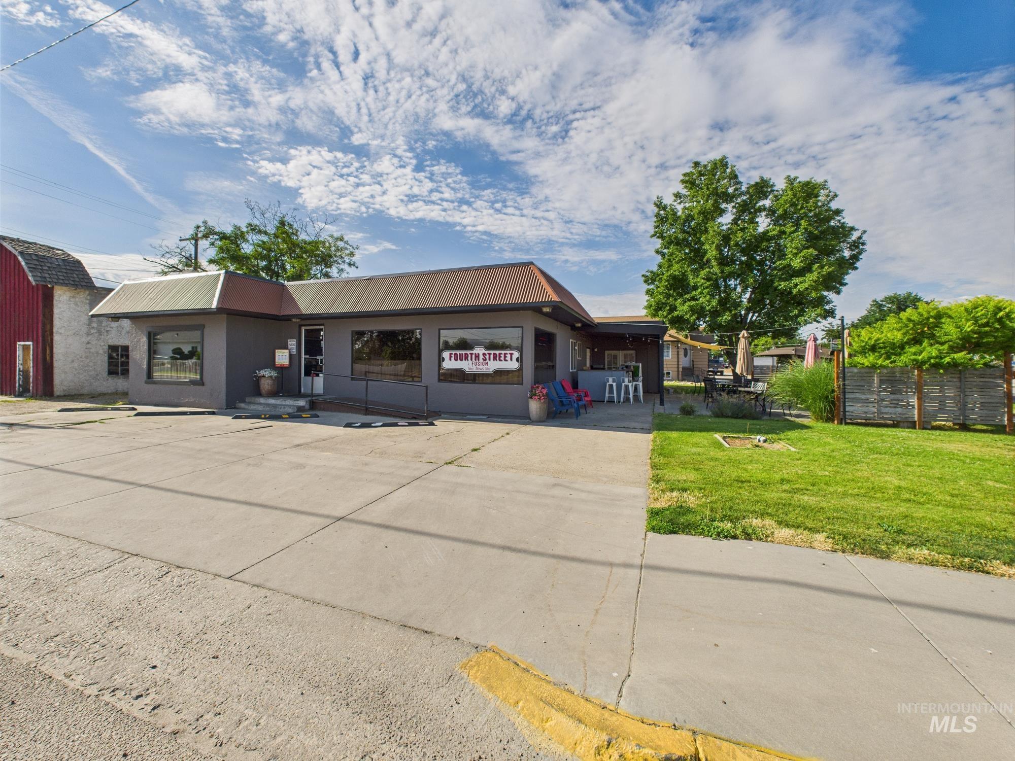105 E 4th Street Property Photo