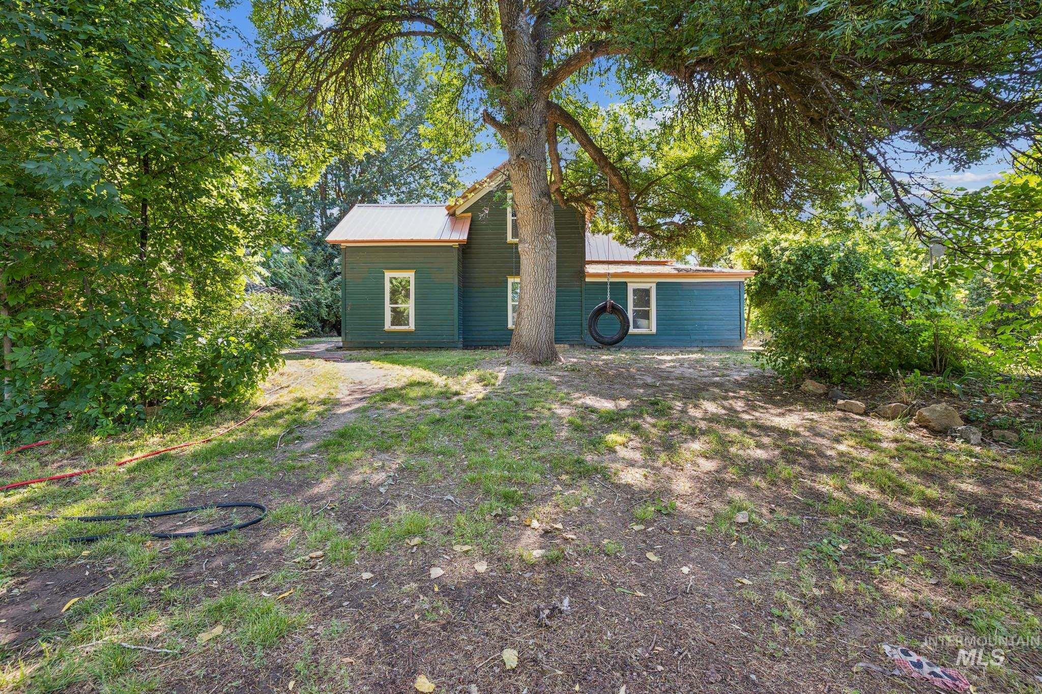 1498 Thousand Springs Property Photo 21