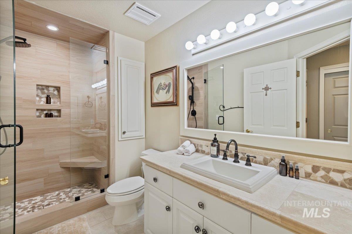 600 W River Heights Dr. Property Photo 20