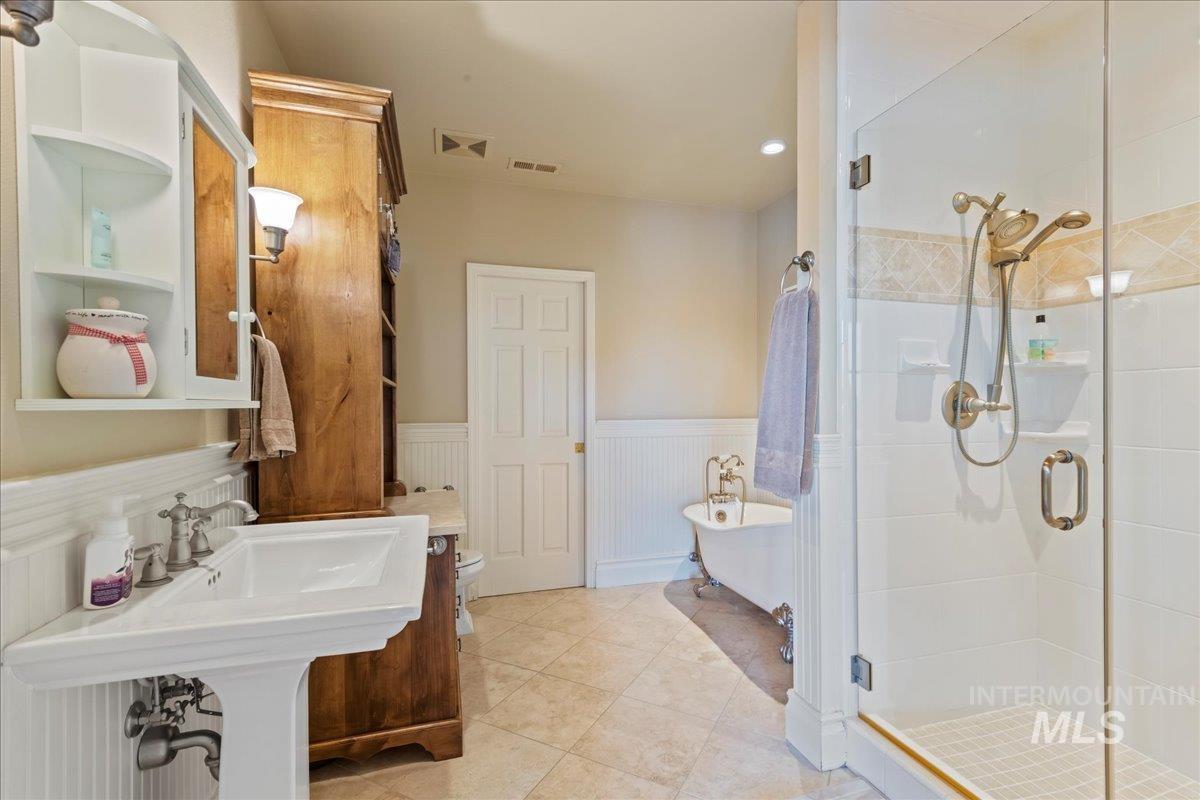 600 W River Heights Dr. Property Photo 34