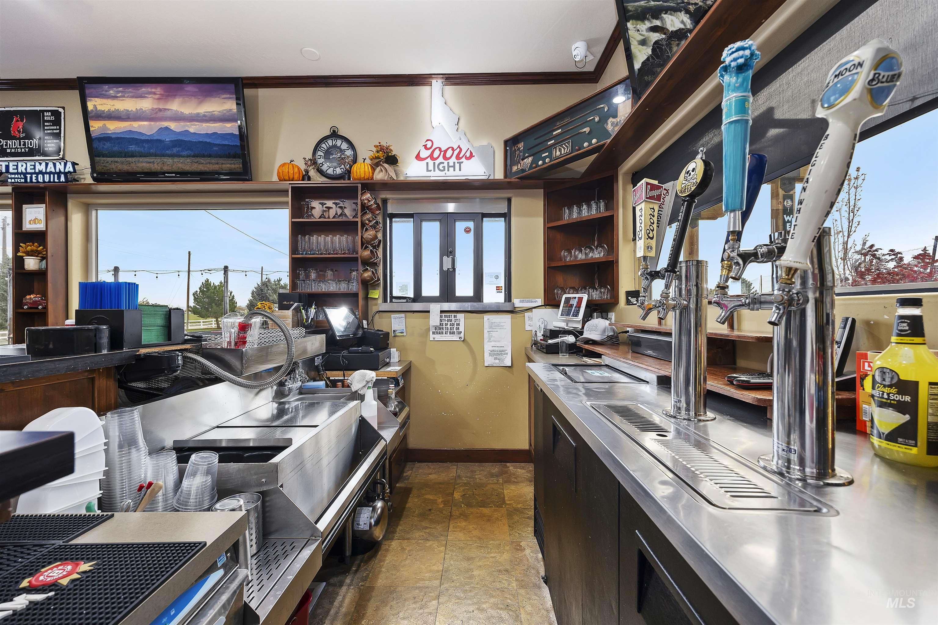 4035 N 2300 E Property Photo 15