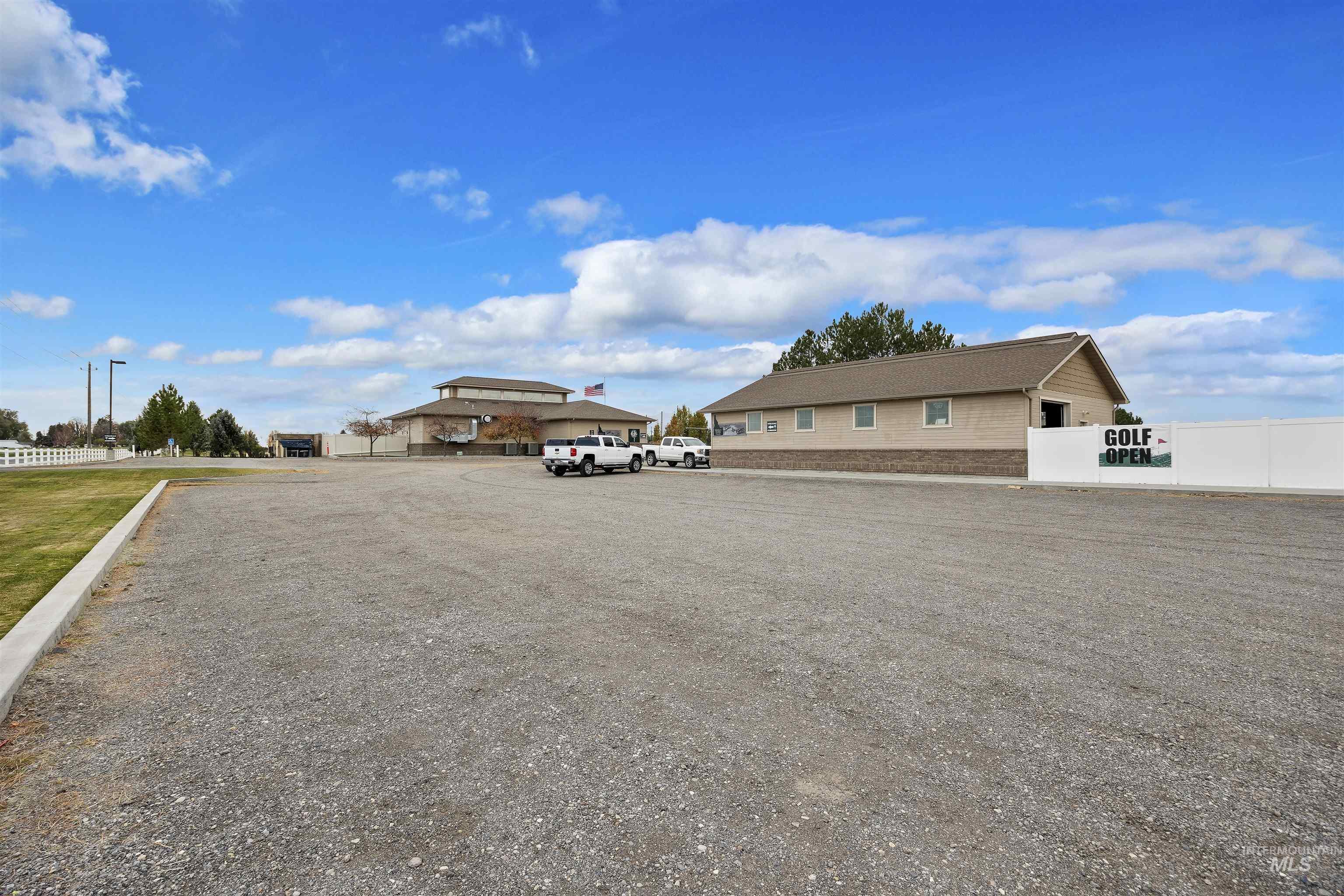 4035 N 2300 E Property Photo 28