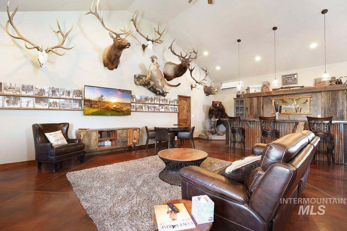 2040 E 2200 N Property Photo 5