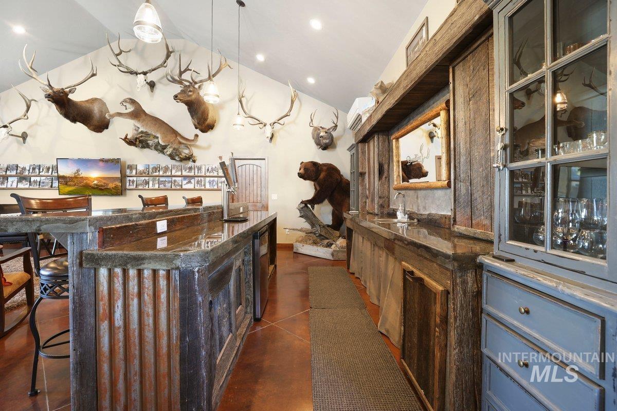 2040 E 2200 N Property Photo 8