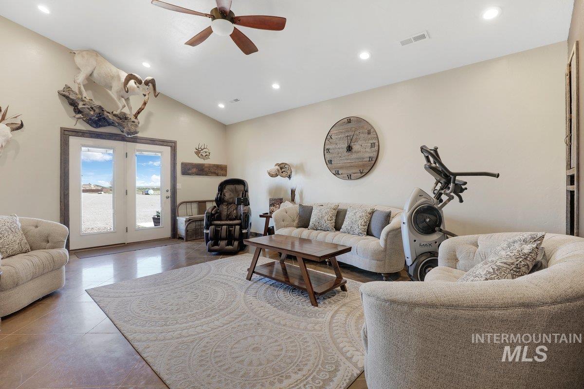 2040 E 2200 N Property Photo 21