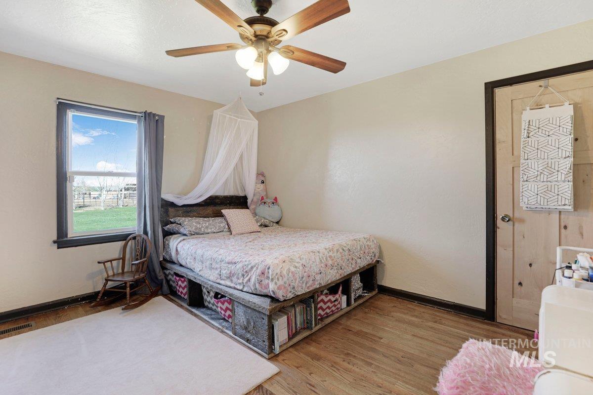 2040 E 2200 N Property Photo 27