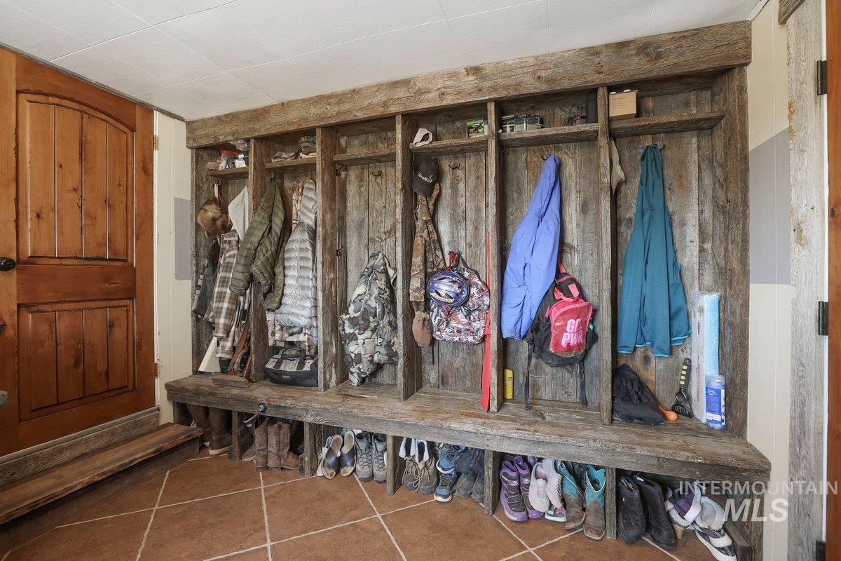 2040 E 2200 N Property Photo 32