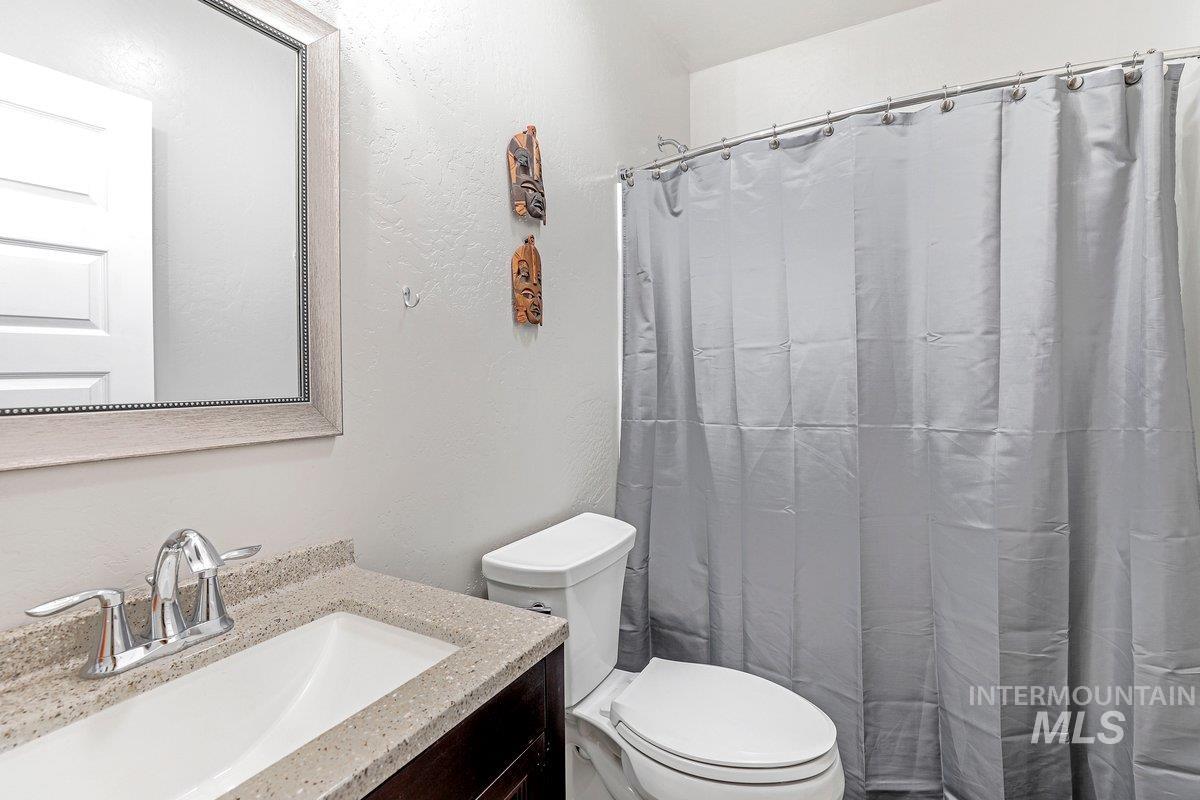 2040 E 2200 N Property Photo 42