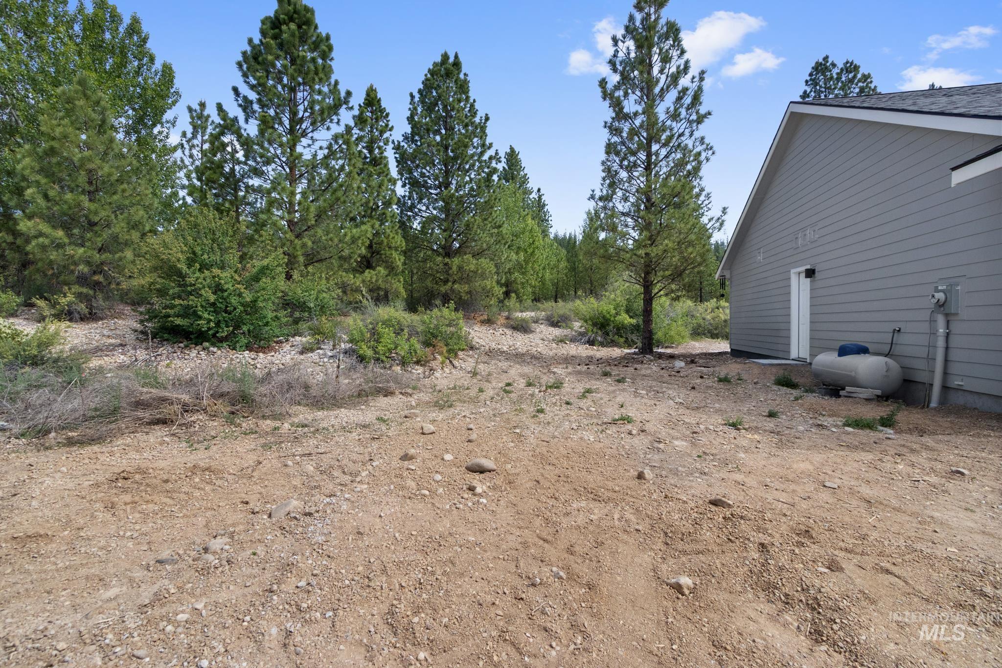 207 Lainey Lane Property Photo 3