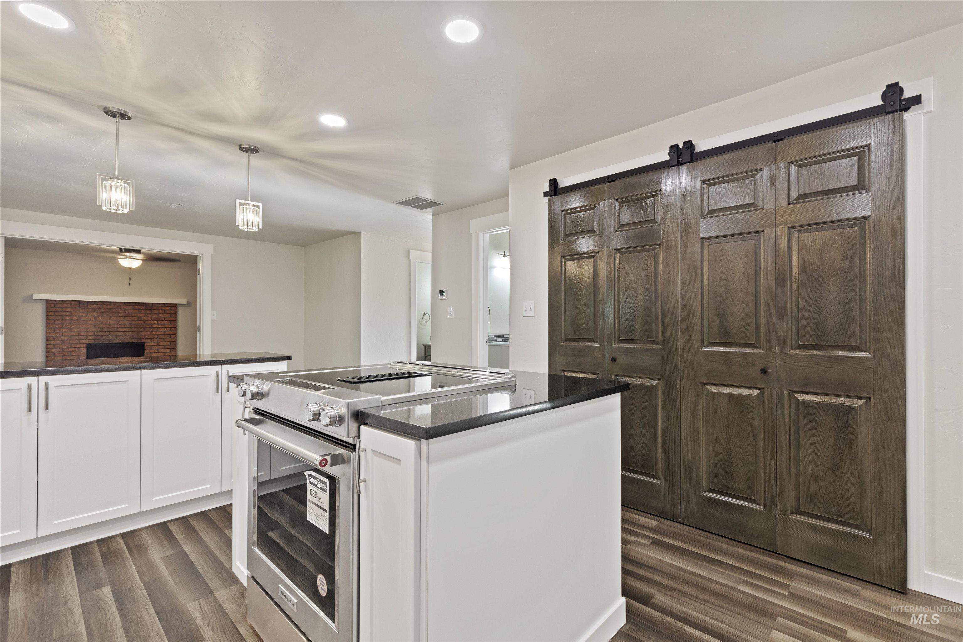 4655 N Bluegrass Ave Property Photo 16