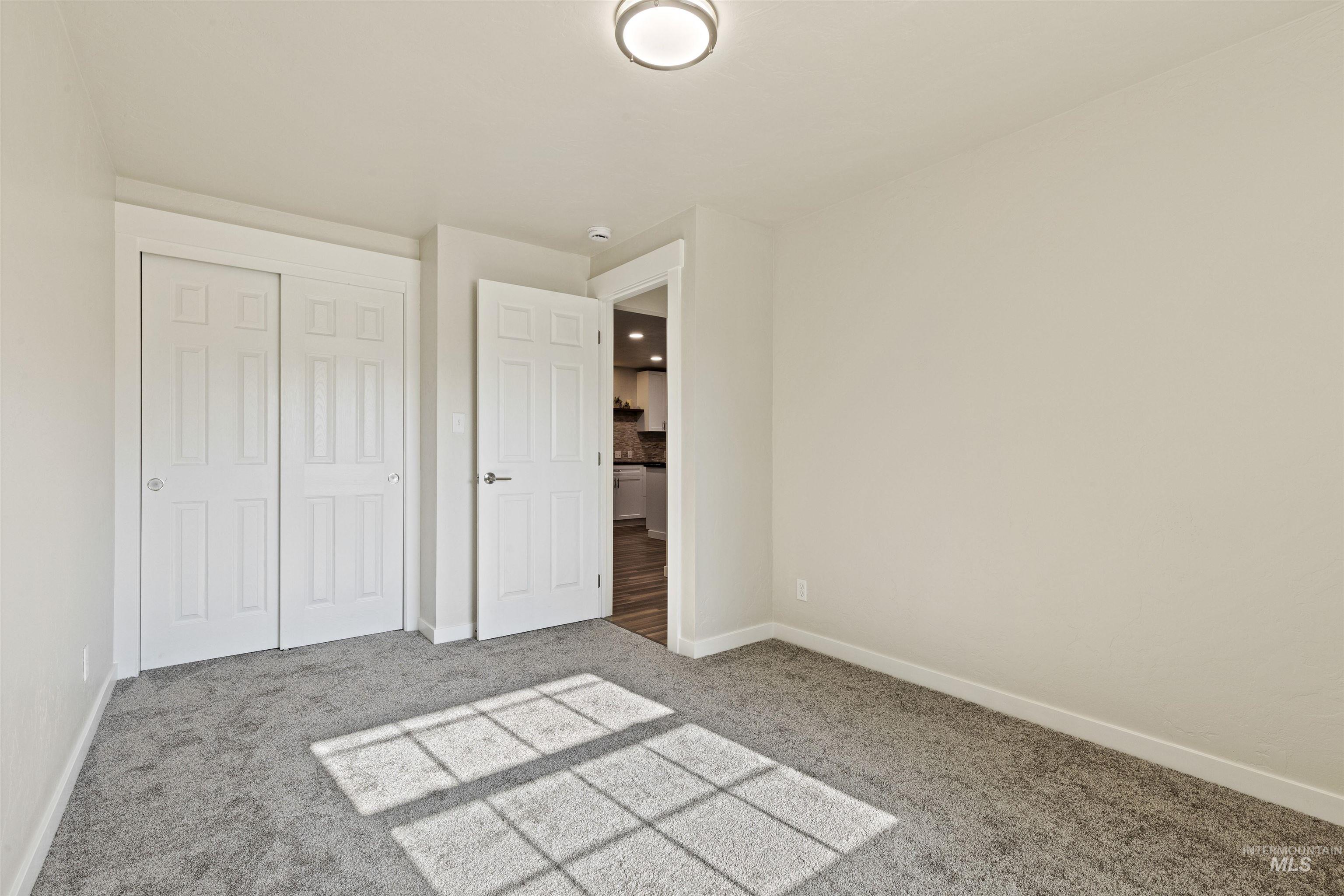 4655 N Bluegrass Ave Property Photo 28