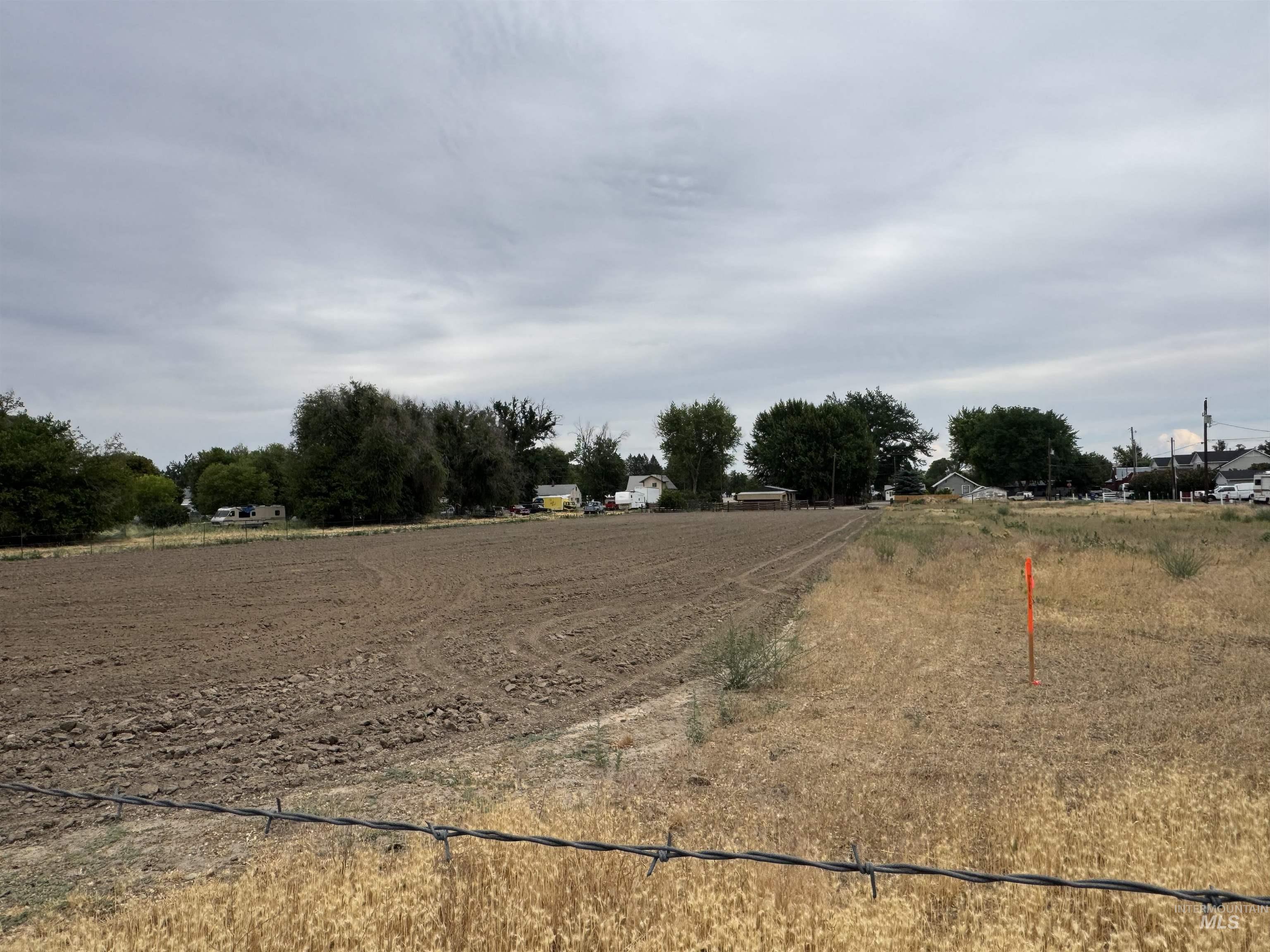 Tbd N. 4th Street.lot2 Property Photo 1
