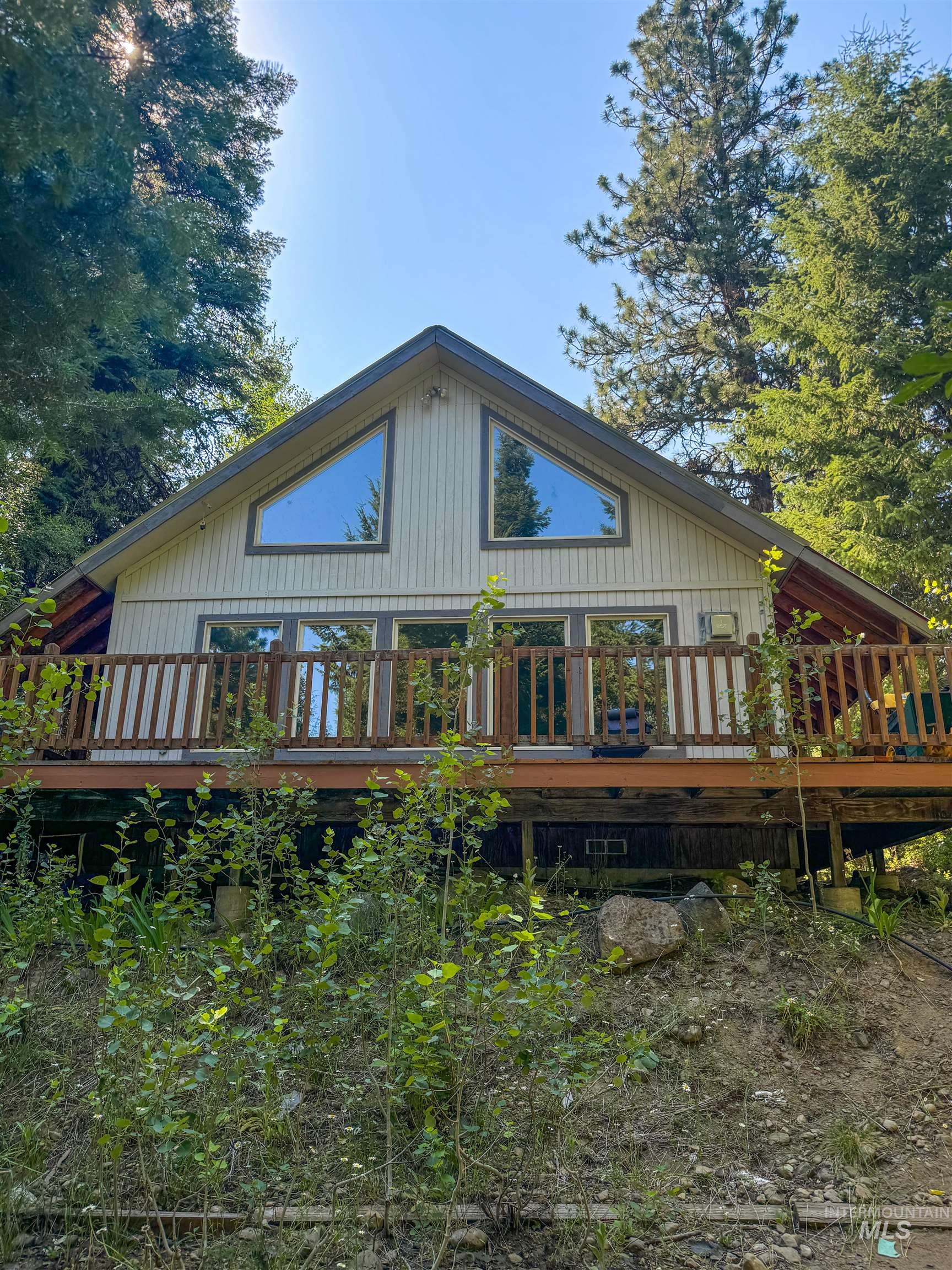 1425 Paul Bunyan Road Property Photo 1