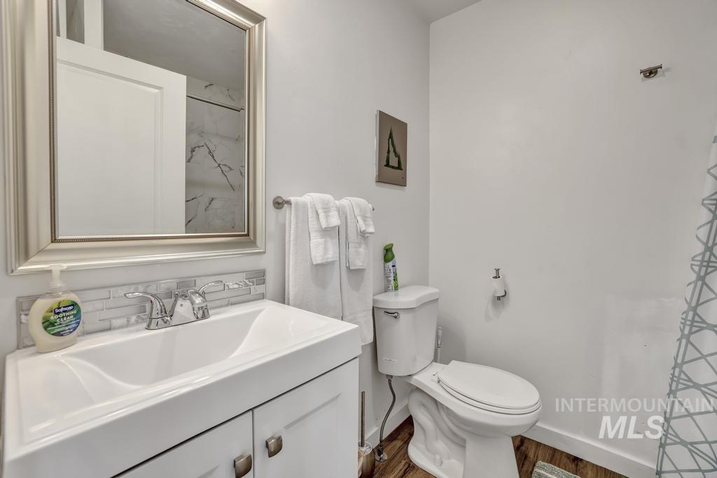 1930 Poplar Ave. Property Photo 7