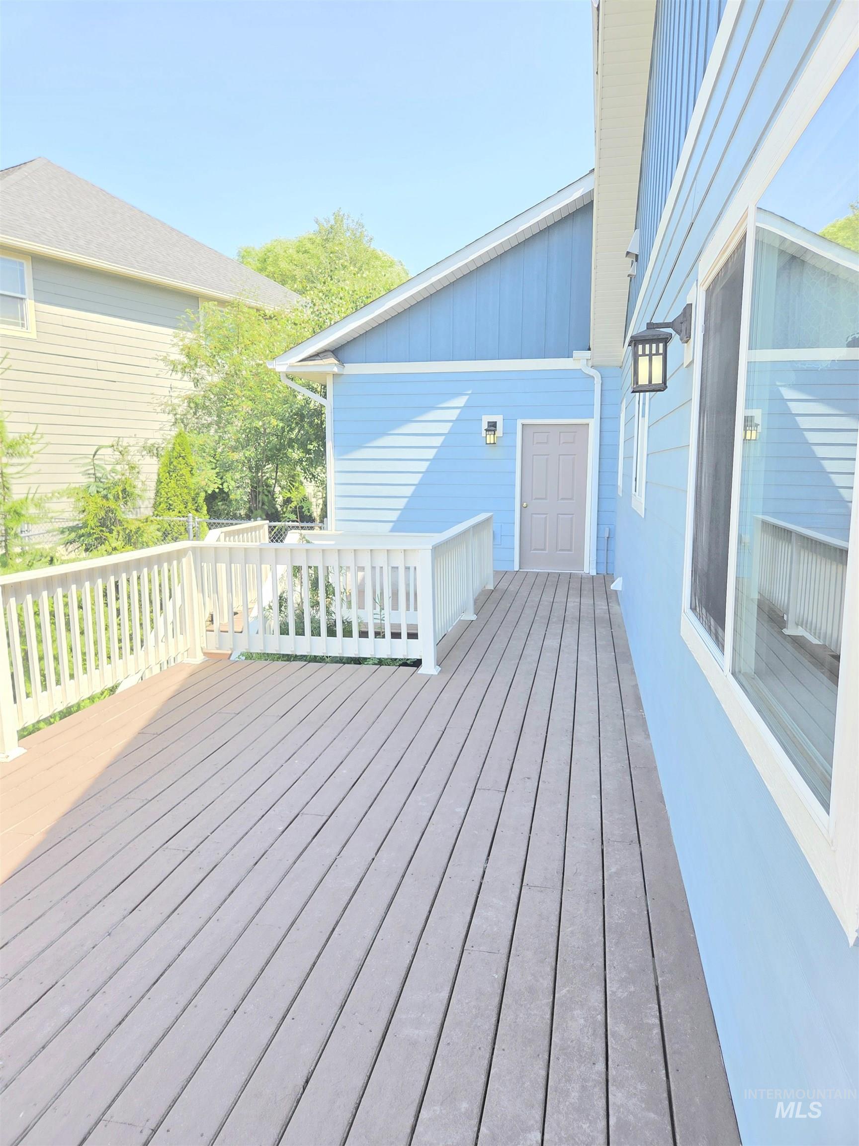 435 Harvest Property Photo 20