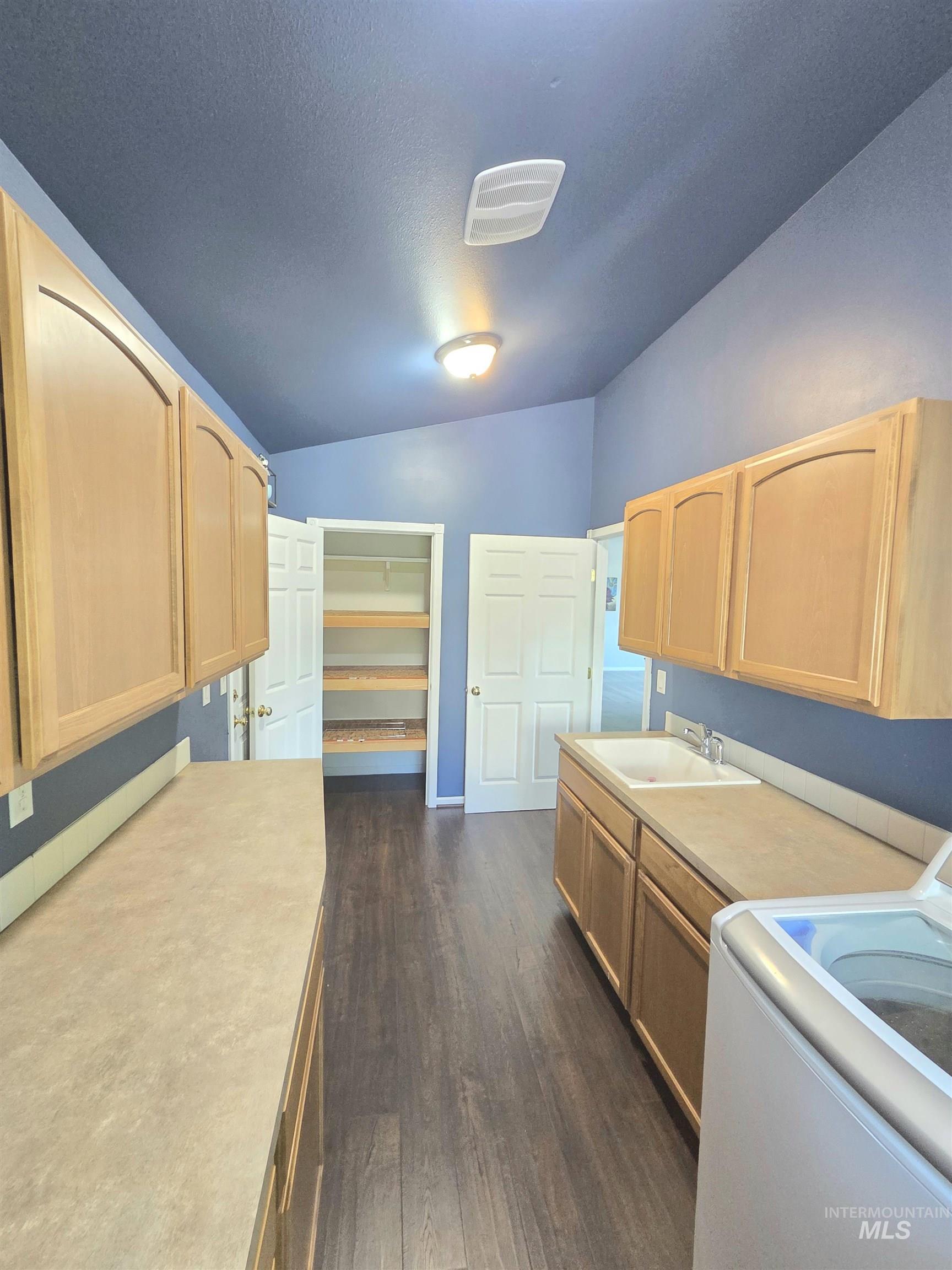 435 Harvest Property Photo 22